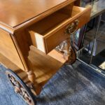1970s Early American Solid Maple Drop-Leaf Tea Cart